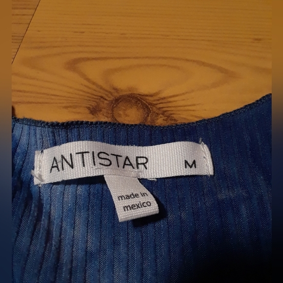 Tye dyed scrunch crop - Picture 4 of 6